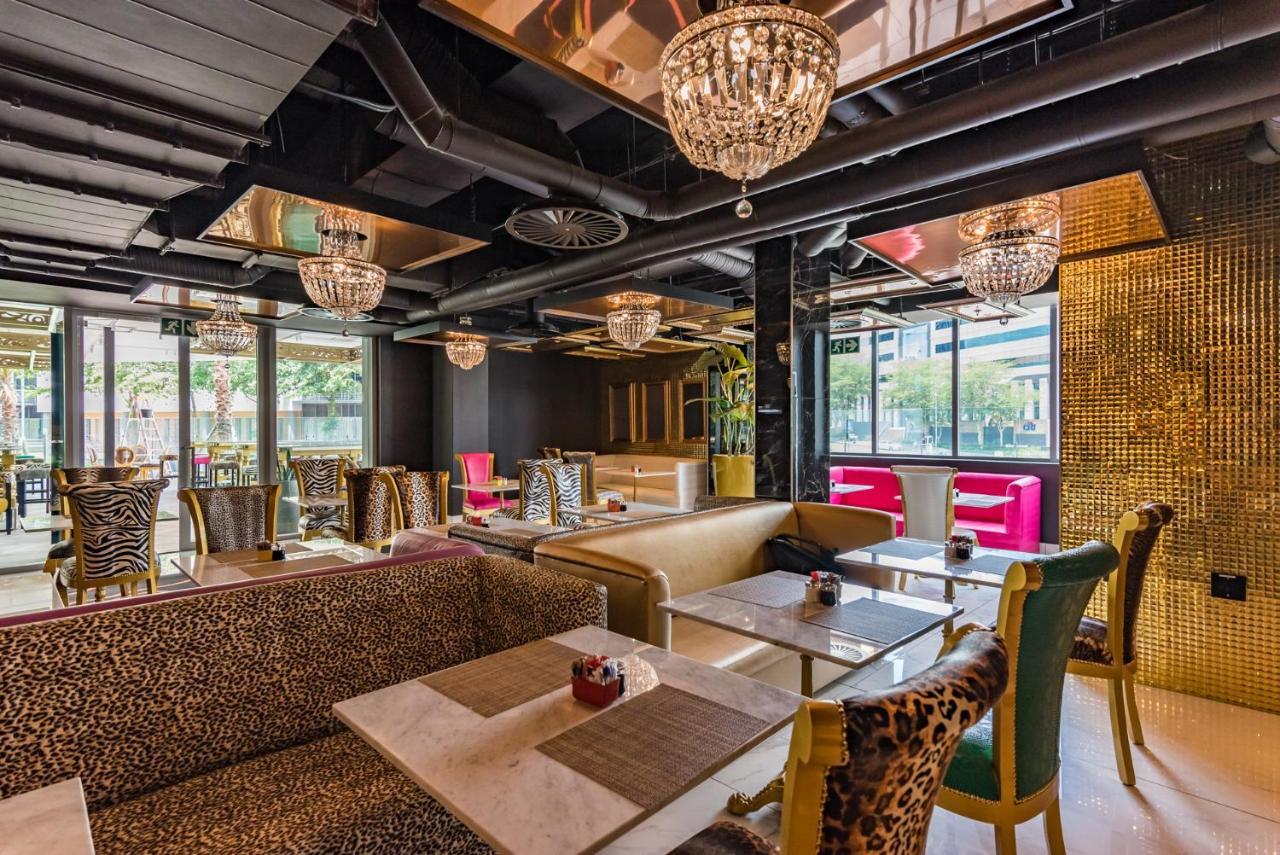 Hotel Sky Sandton โจฮันเนสเบิร์ก ภายนอก รูปภาพ