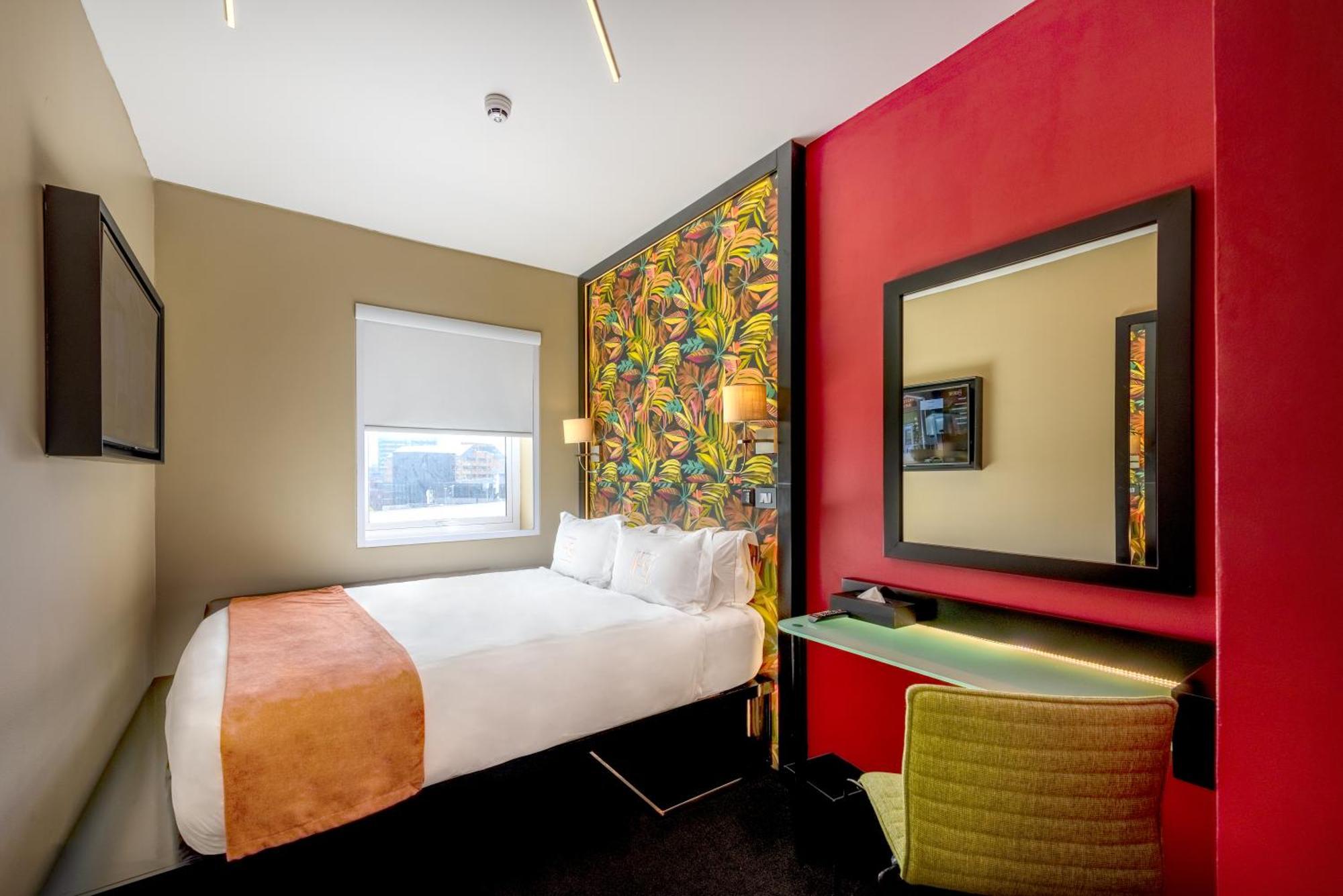 Hotel Sky Sandton โจฮันเนสเบิร์ก ภายนอก รูปภาพ