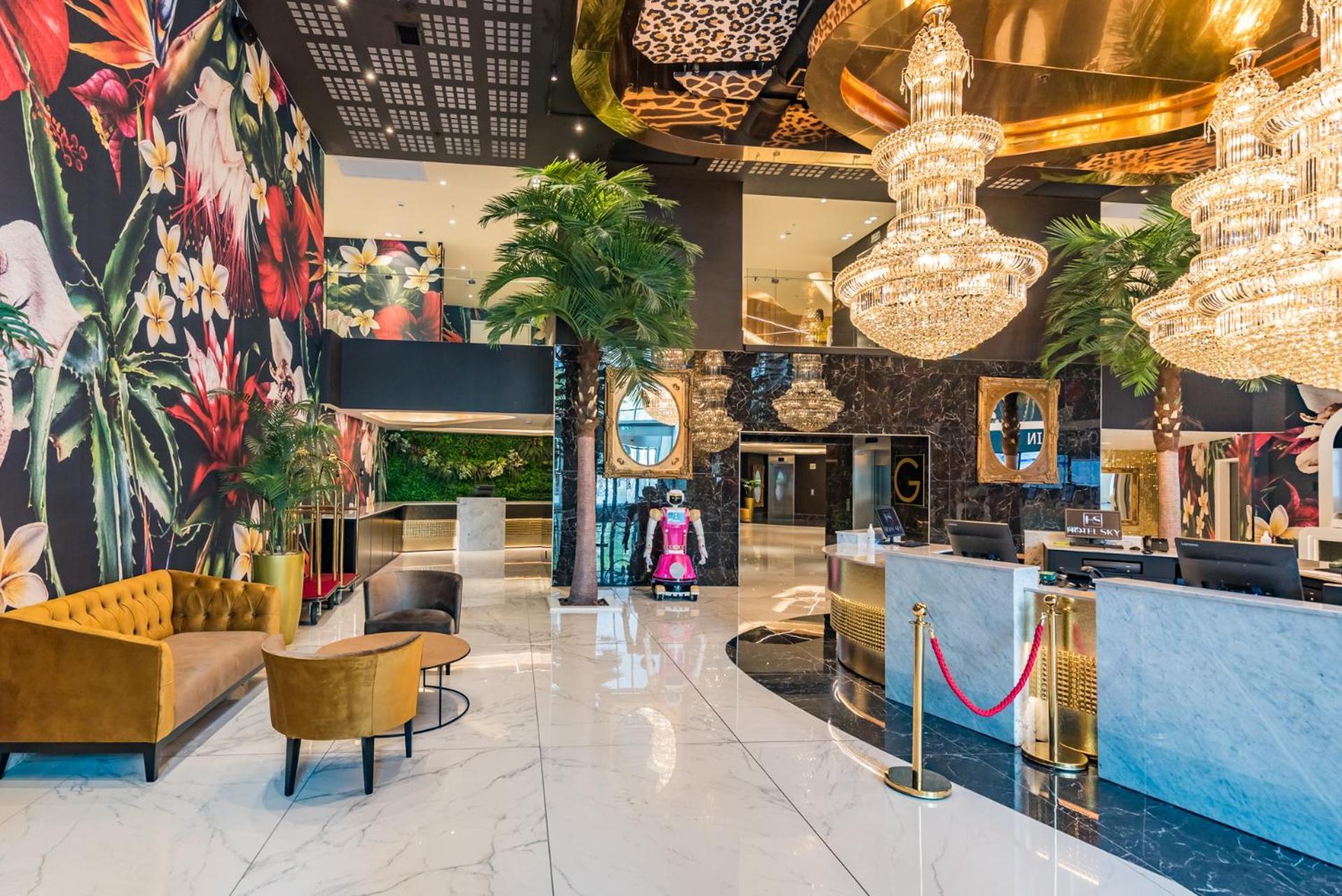 Hotel Sky Sandton โจฮันเนสเบิร์ก ภายนอก รูปภาพ